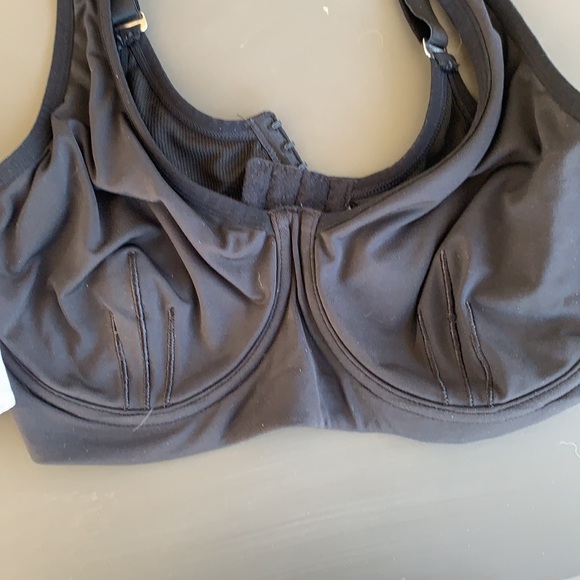 3 pack Natori structured bras - Picture 4 of 4